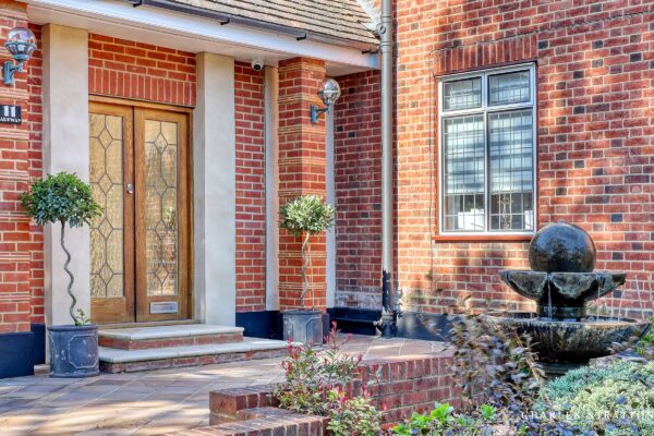 Parkway, Gidea Park Exhibition Estate