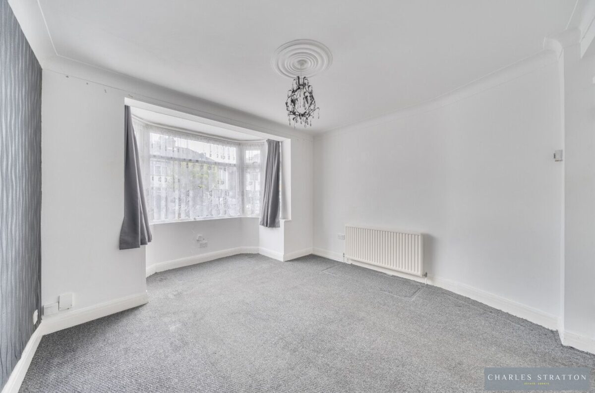 Kingsmead Avenue, Romford