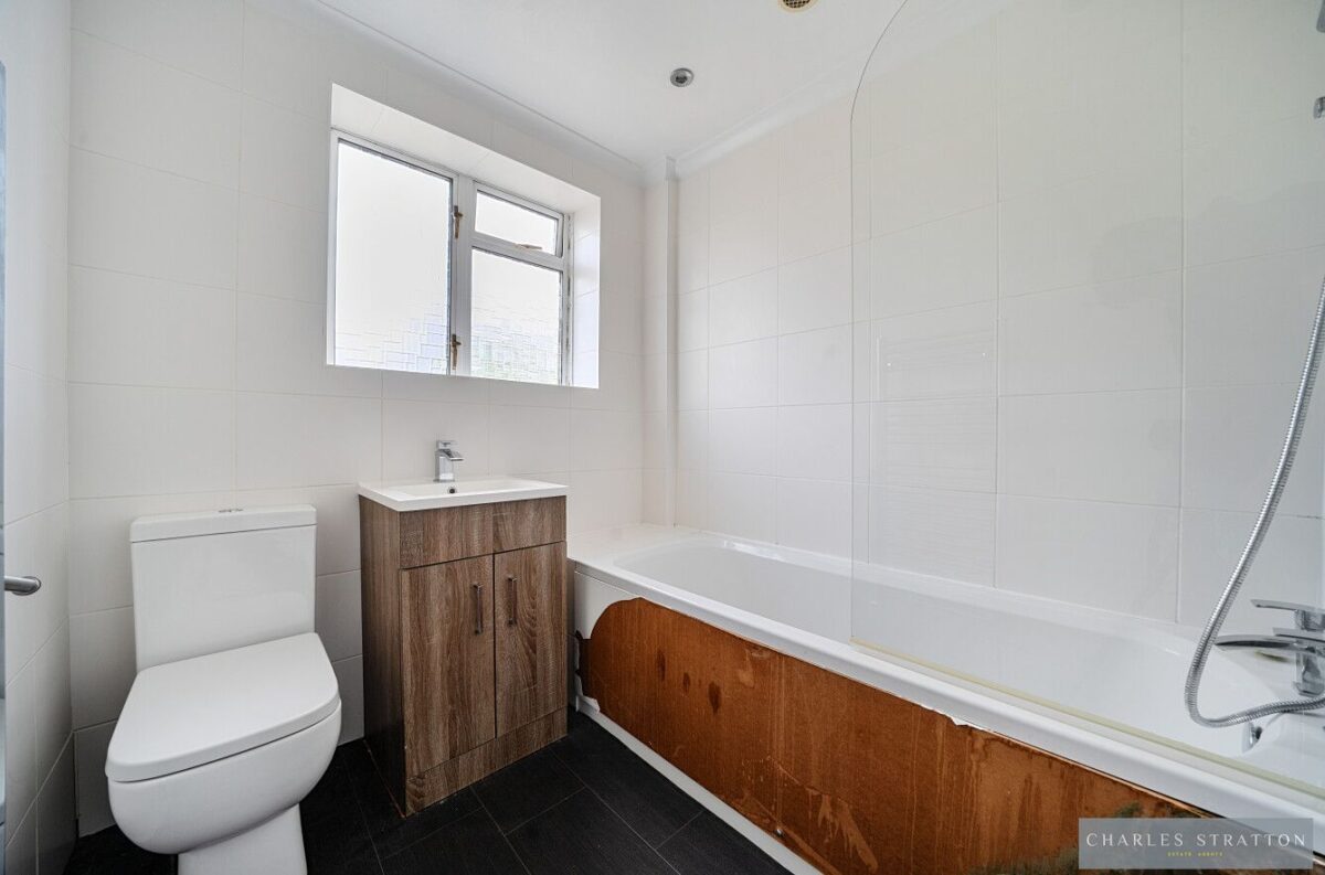 Glenwood Drive, Gidea Park