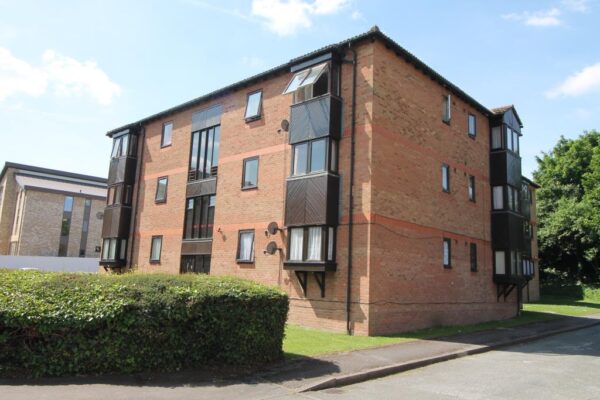 Rushdon Close, Romford, RM1