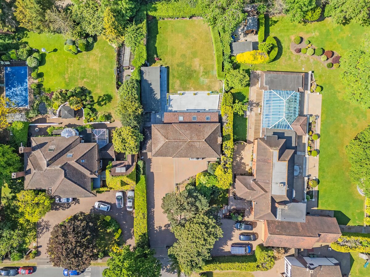 Parkway, Gidea Park
