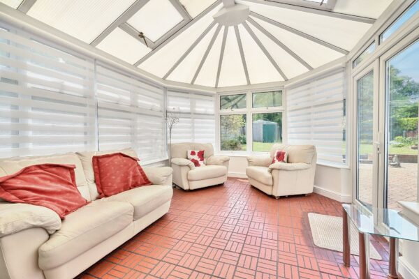 Links Avenue, Gidea Park