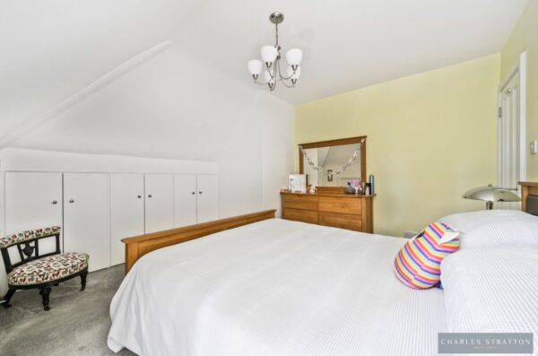 Balgores Crescent, Gidea Park