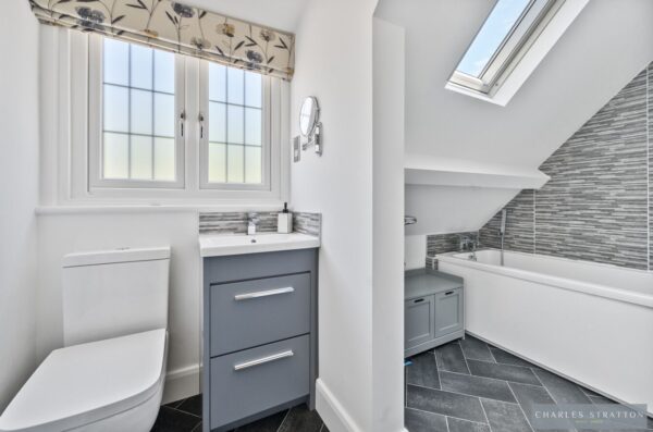Balgores Crescent, Gidea Park