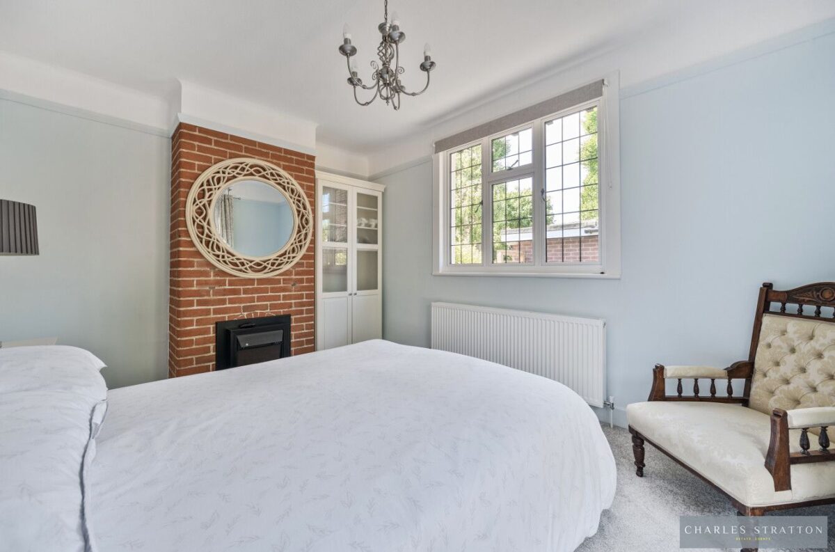 Balgores Crescent, Gidea Park