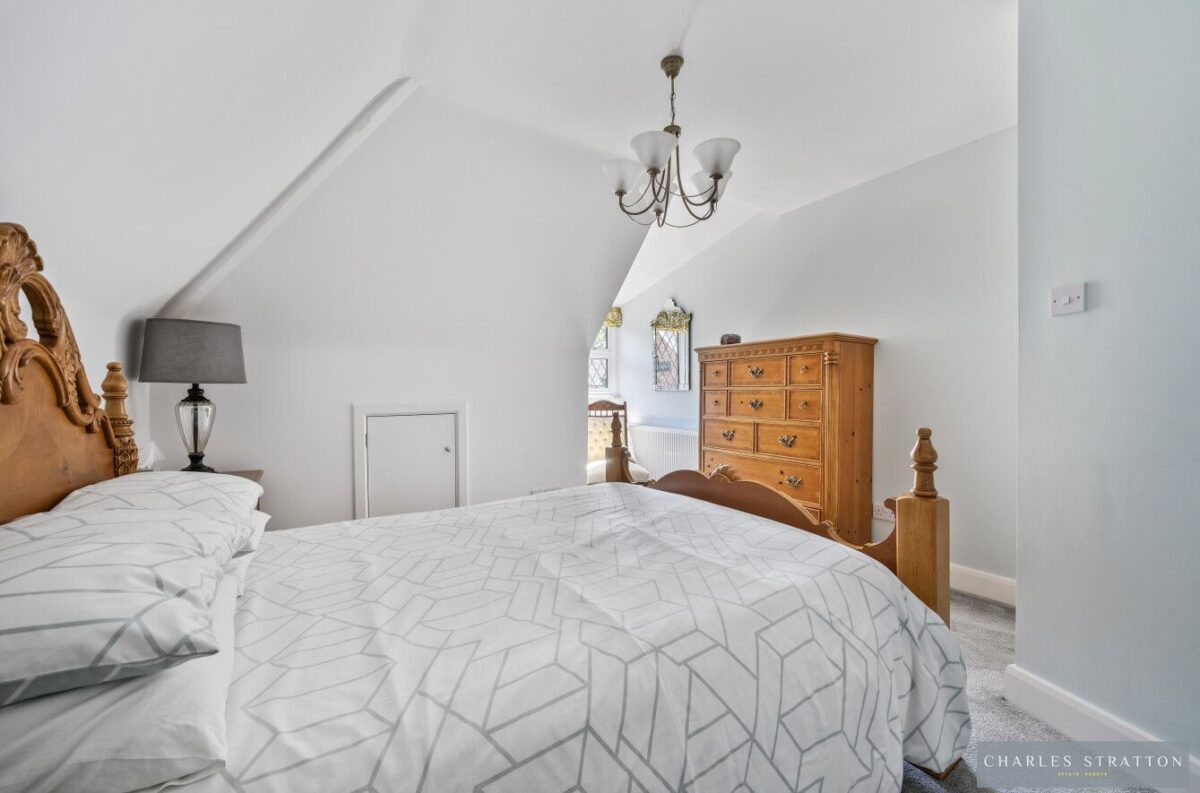 Balgores Crescent, Gidea Park