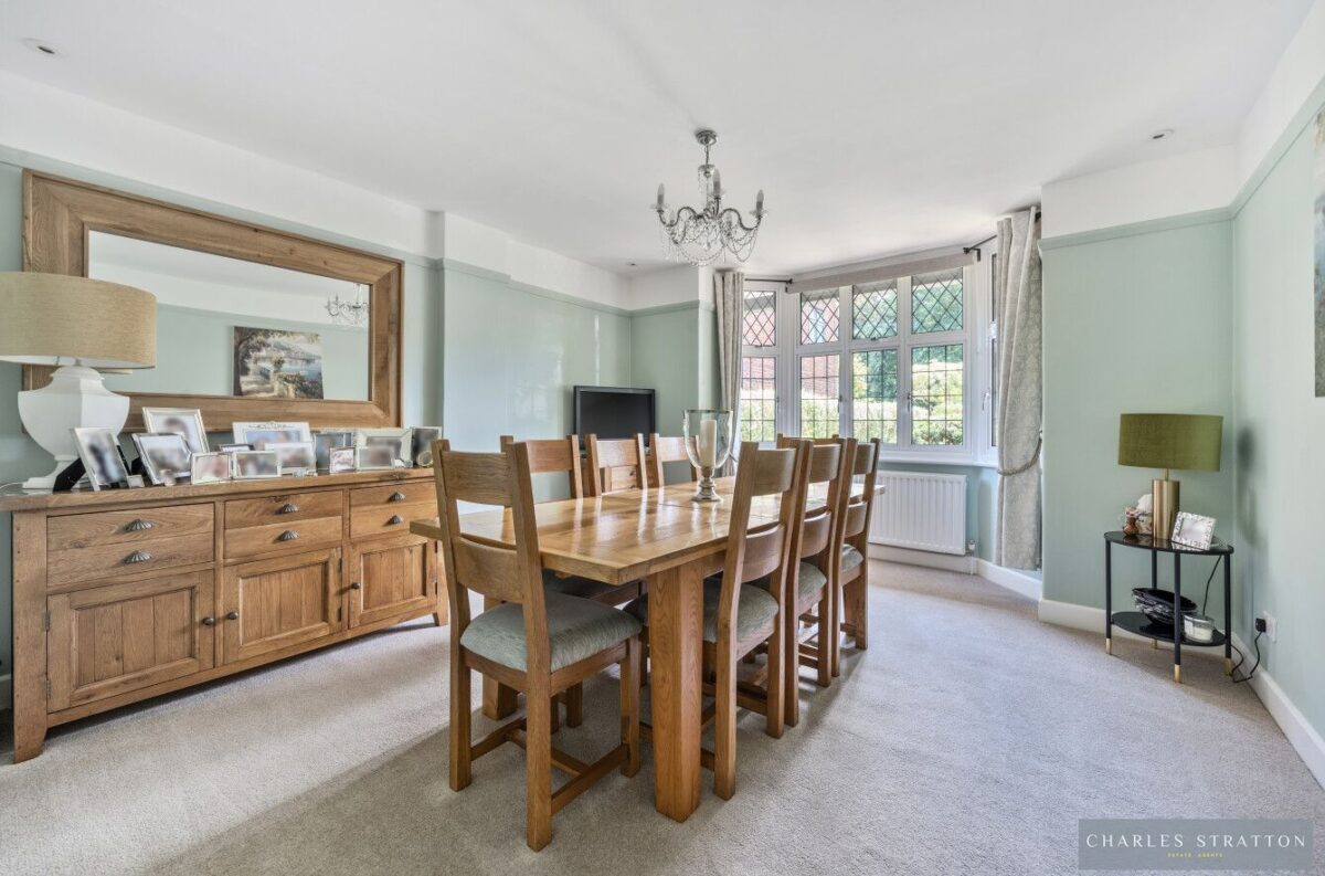 Balgores Crescent, Gidea Park
