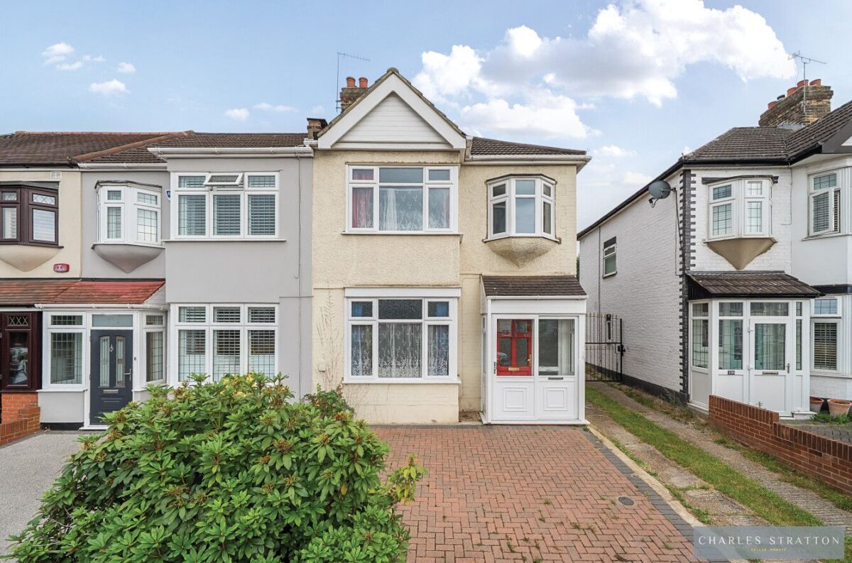 Carlton Road, Romford