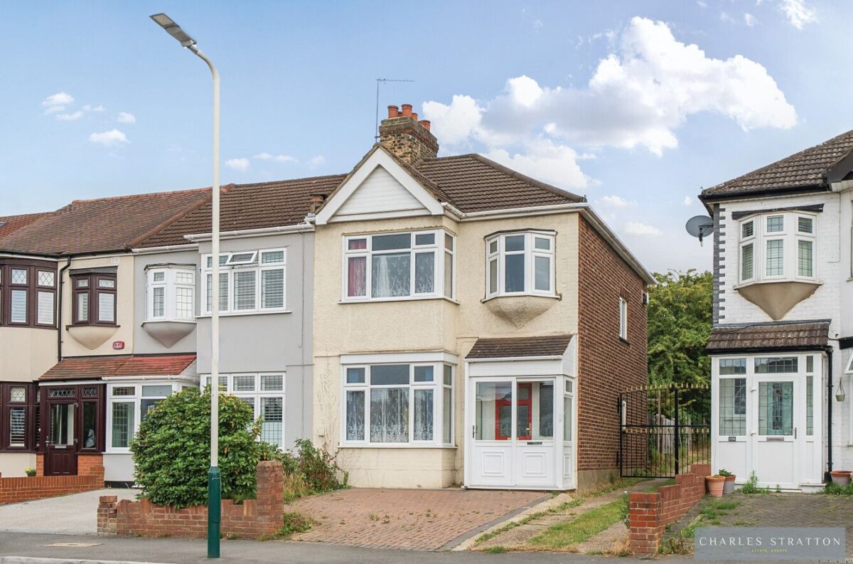 Carlton Road, Romford