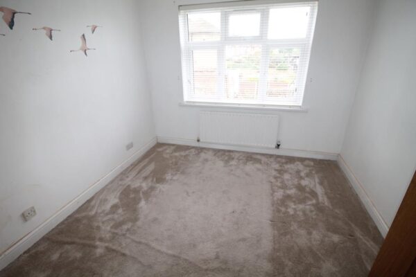 Brentwood Road, Romford, Rm1