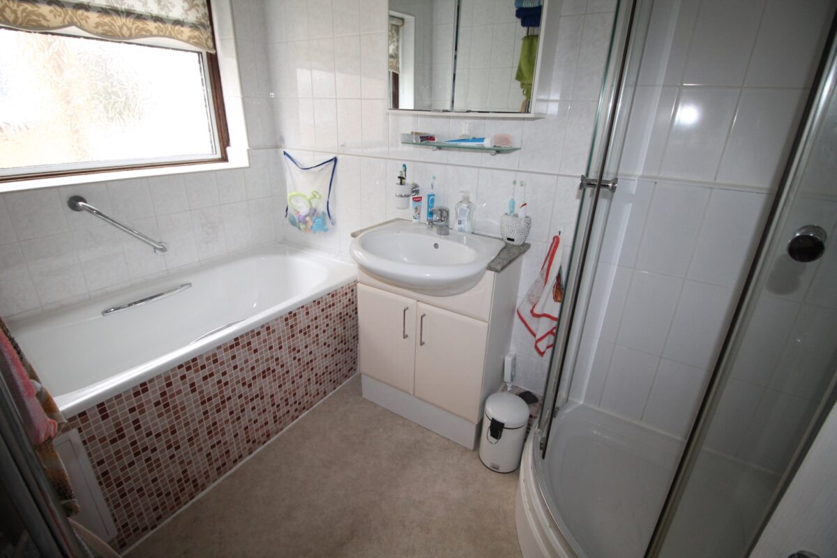 Farnes Drive, Gidea Park, Romford, RM2