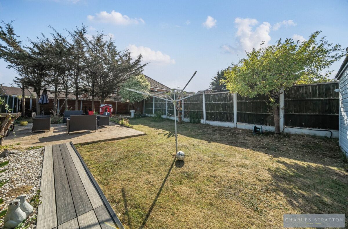 Harrow Crescent, Romford