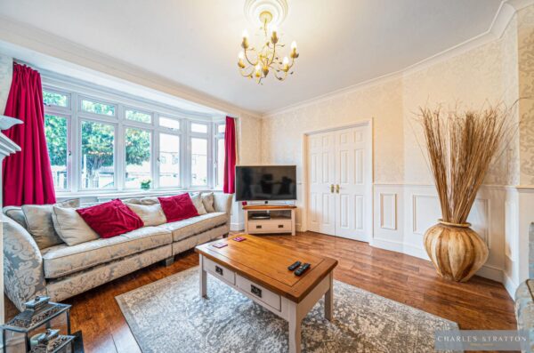 Lodge Avenue, Gidea Park