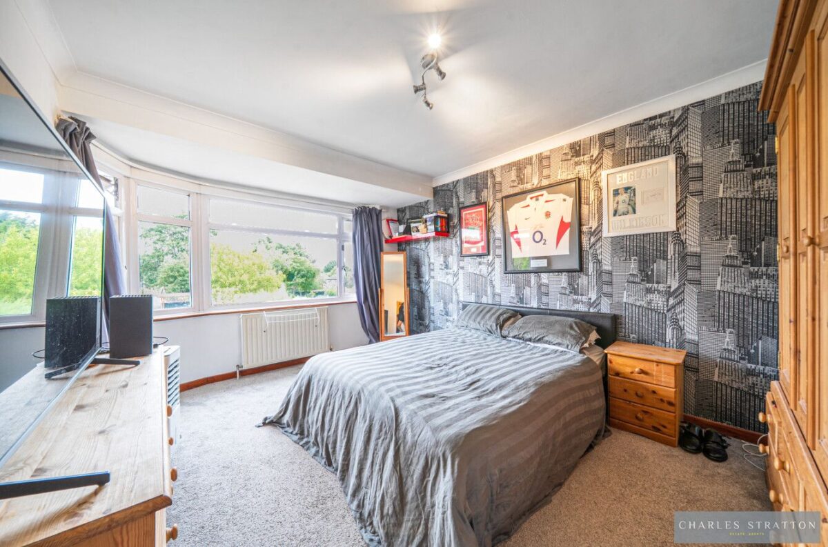 Lodge Avenue, Gidea Park