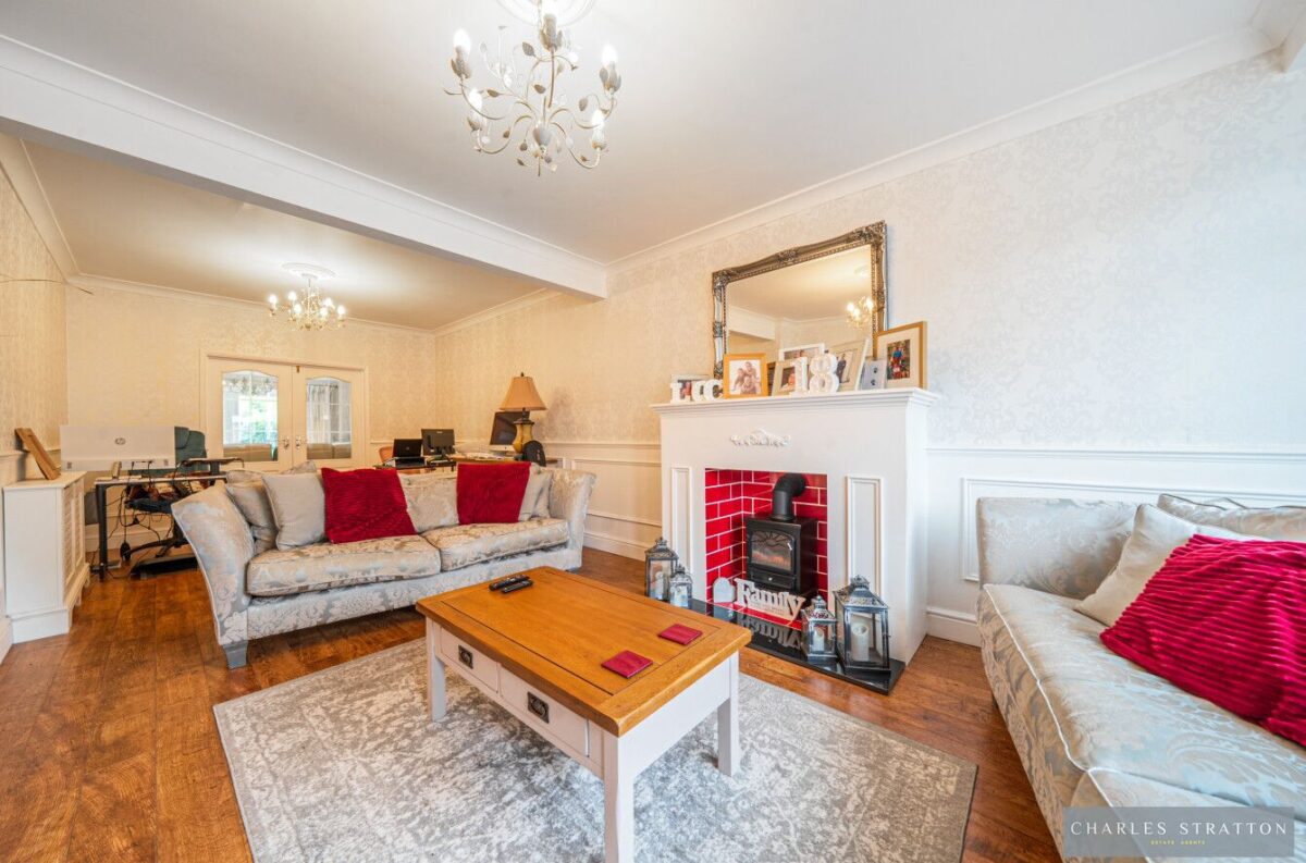 Lodge Avenue, Gidea Park