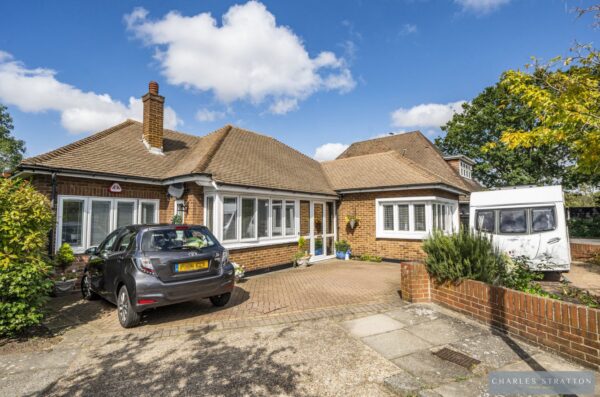Brook Close, Gidea Park
