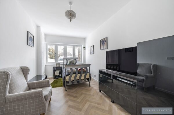 Brook Close, Gidea Park