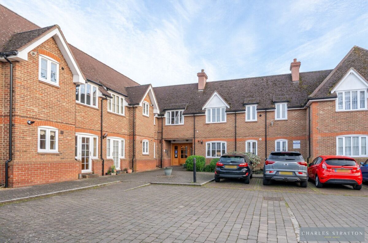 Gidea Lodge, Main Road,