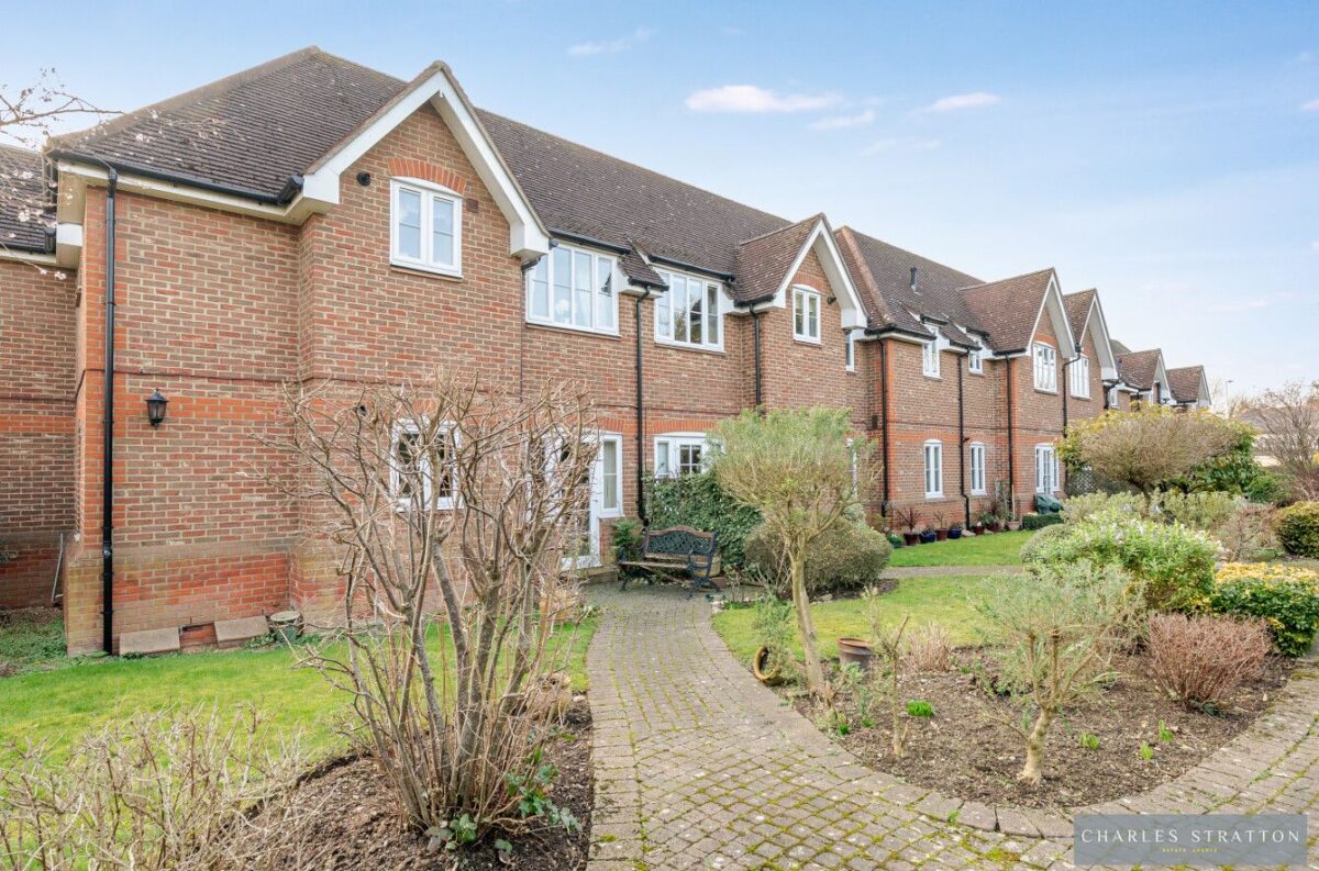 Gidea Lodge, Main Road,