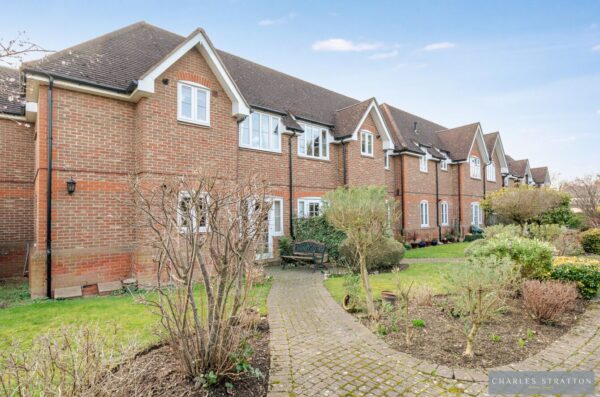 Gidea Lodge, Main Road,