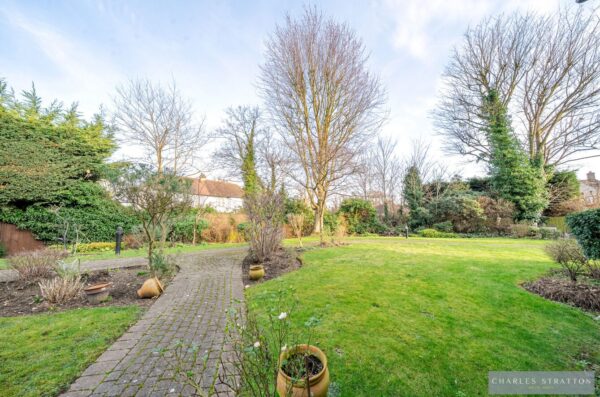 Gidea Lodge, Main Road,