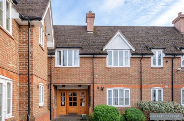 Gidea Lodge, Main Road,