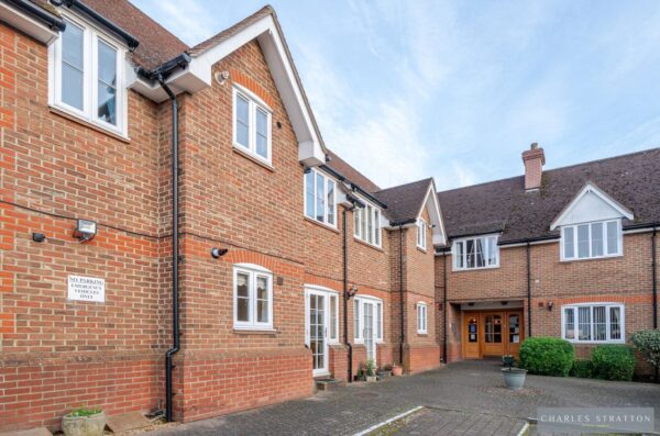 Gidea Lodge, Main Road,