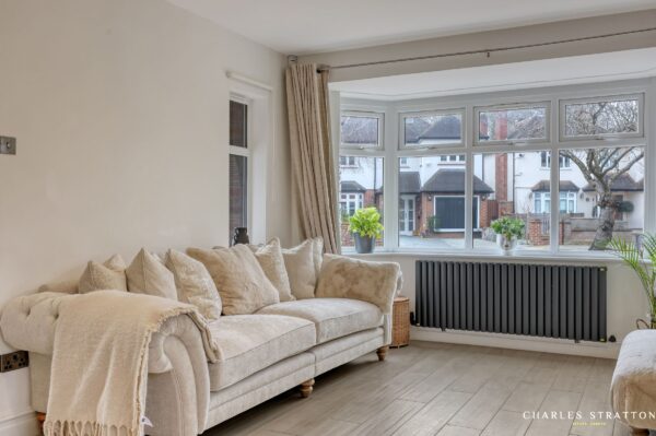 Links Avenue, Gidea Park