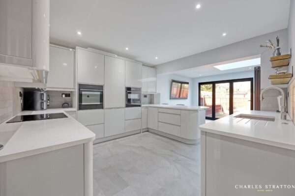 The Ridgeway, Gidea Park