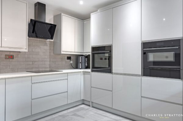 The Ridgeway, Gidea Park