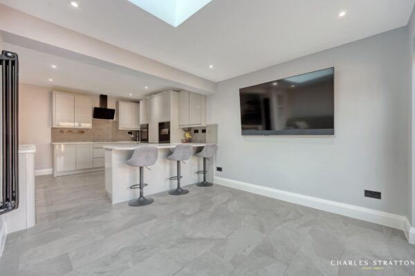 The Ridgeway, Gidea Park