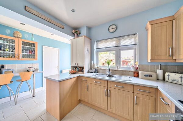 Lodge Avenue, Gidea Park