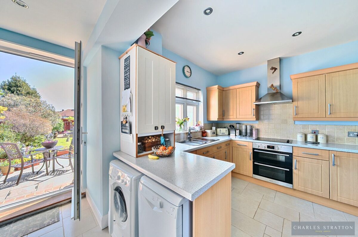 Lodge Avenue, Gidea Park