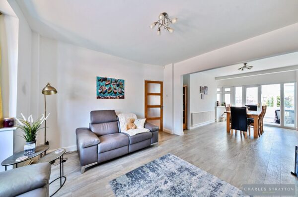 Lodge Avenue, Gidea Park