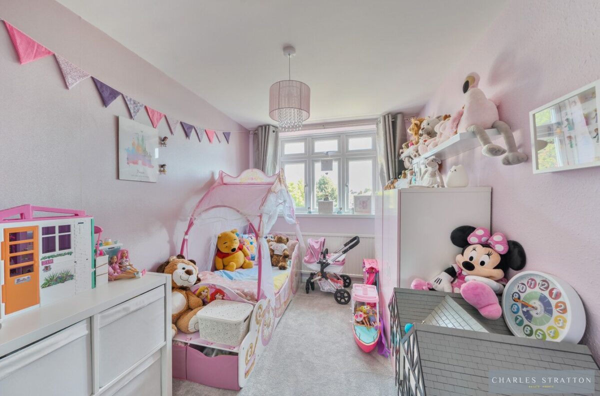 Lodge Avenue, Gidea Park