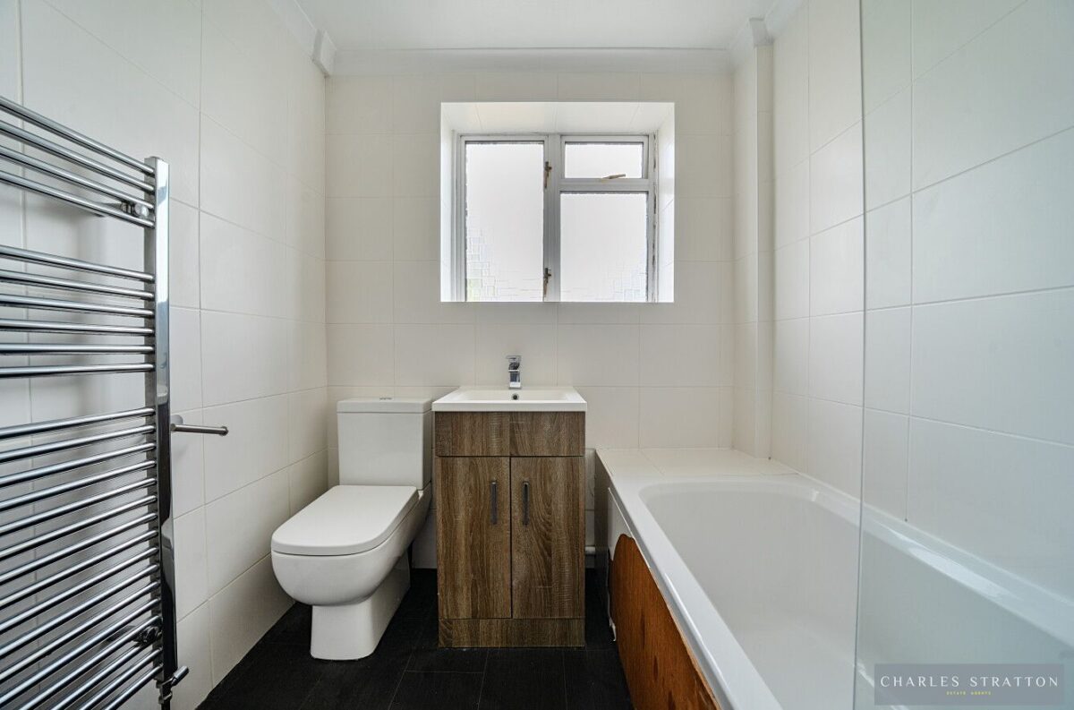 Glenwood Drive, Gidea Park