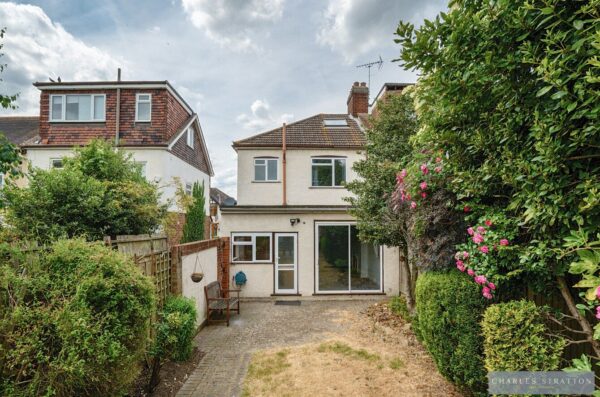 Glenwood Drive, Gidea Park