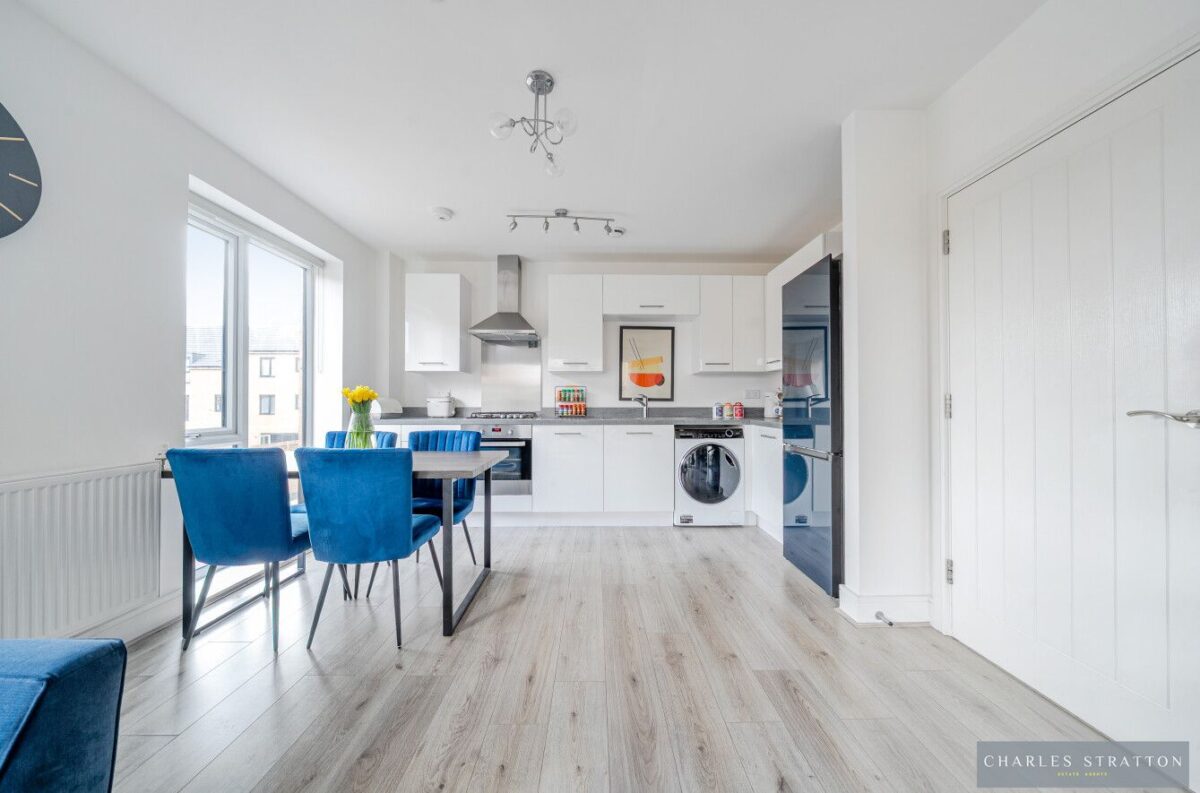 Windstar Drive, South Ockendon