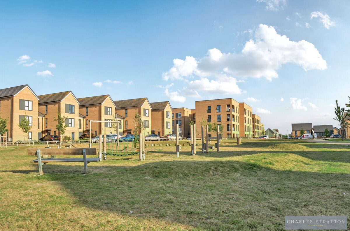 Windstar Drive, South Ockendon