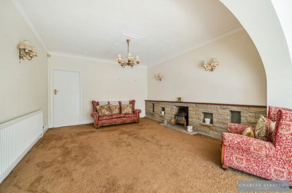 Main Road, Gidea Park