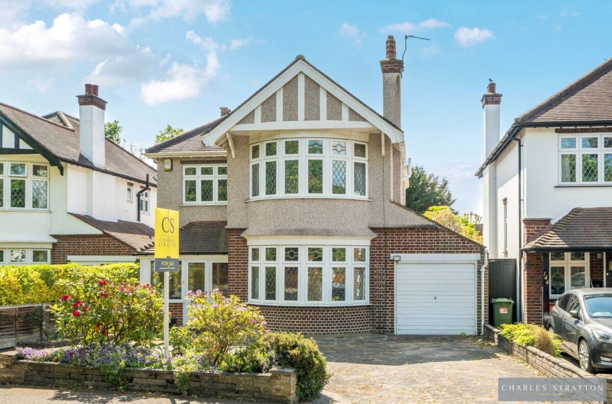 Main Road, Gidea Park