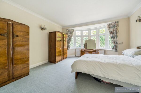 Main Road, Gidea Park