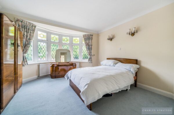 Main Road, Gidea Park