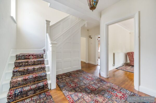 Main Road, Gidea Park