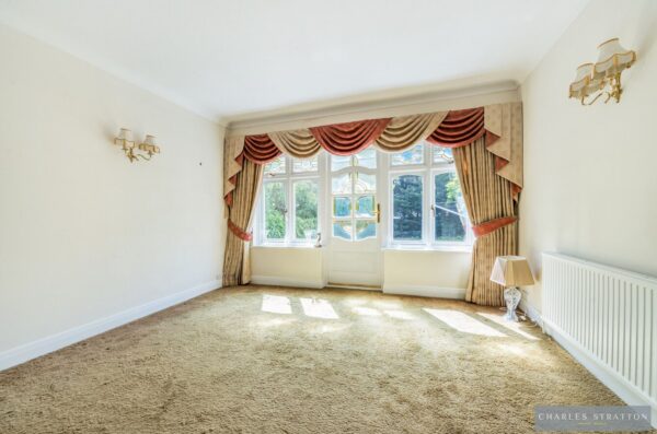 Main Road, Gidea Park