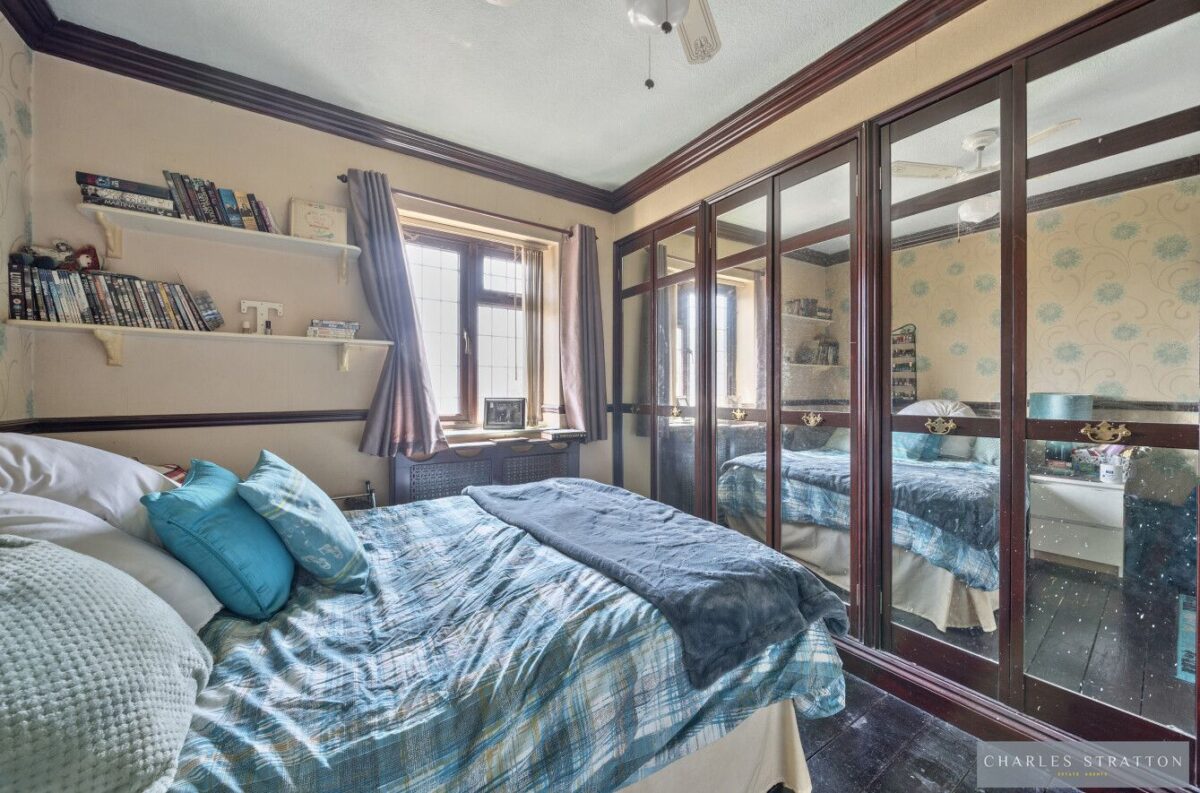 Highland Avenue, Dagenham