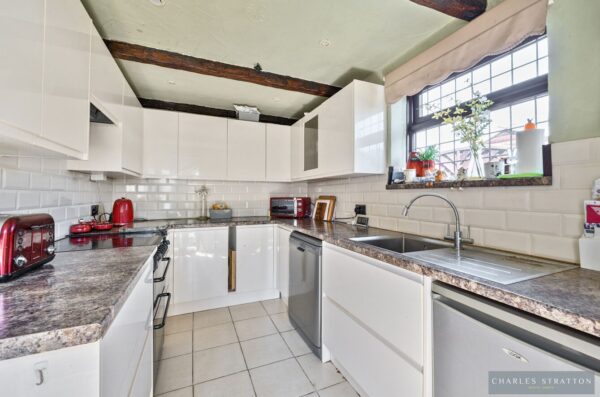 Highland Avenue, Dagenham