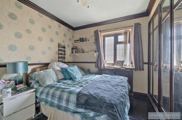 Highland Avenue, Dagenham