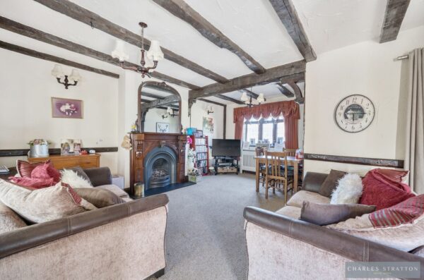 Highland Avenue, Dagenham