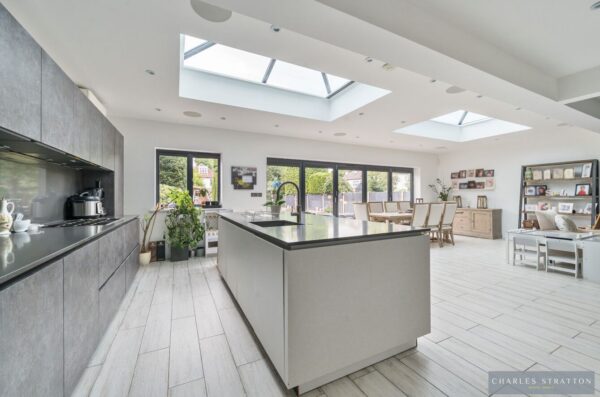 Pemberton Avenue, Gidea Park